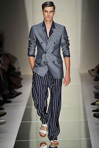 Salvatore Ferragamo / - 2011